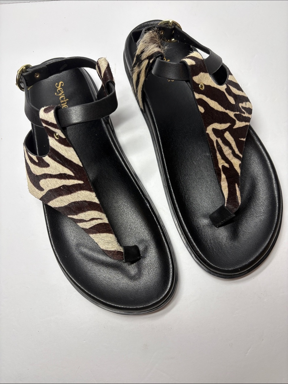 Seychelles Comfort Footbed Leather Thong Sandal- In The Zone Zebra Pony size 9